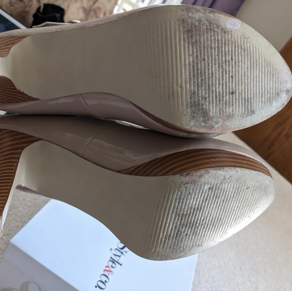Nude Style & Co. Pumps - Picture 8 of 8